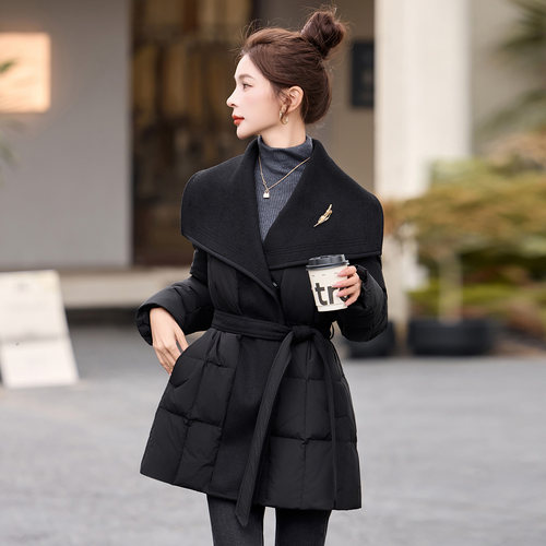 高级感大翻领羽绒服女中长款2025冬季新款收腰显瘦白鸭绒保暖外套