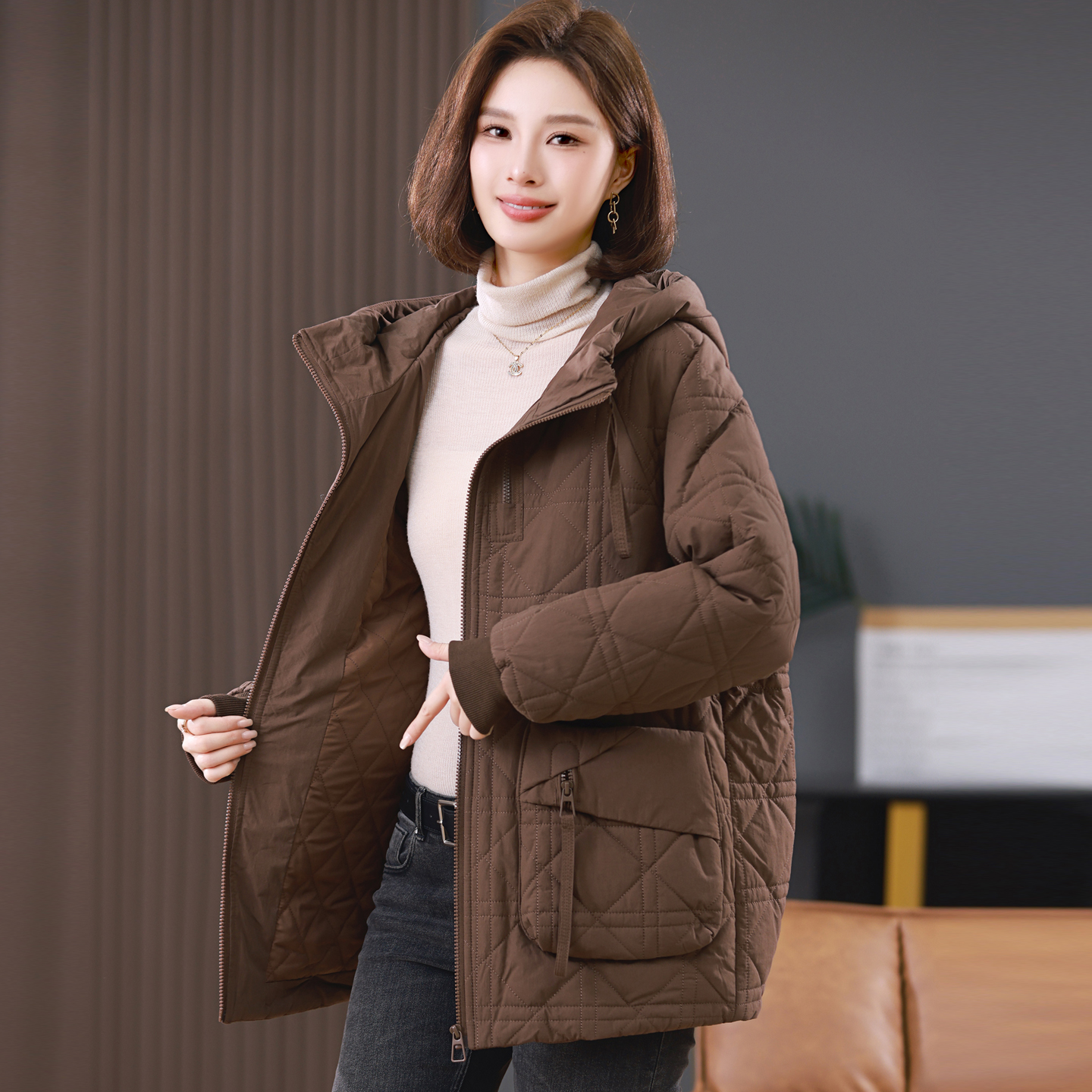 大码时尚棉衣女冬装新款胖妈妈韩版宽松显瘦休闲加厚保暖棉服外套