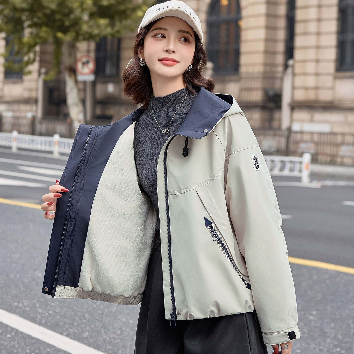 大码休闲短款加绒派克服女冬季