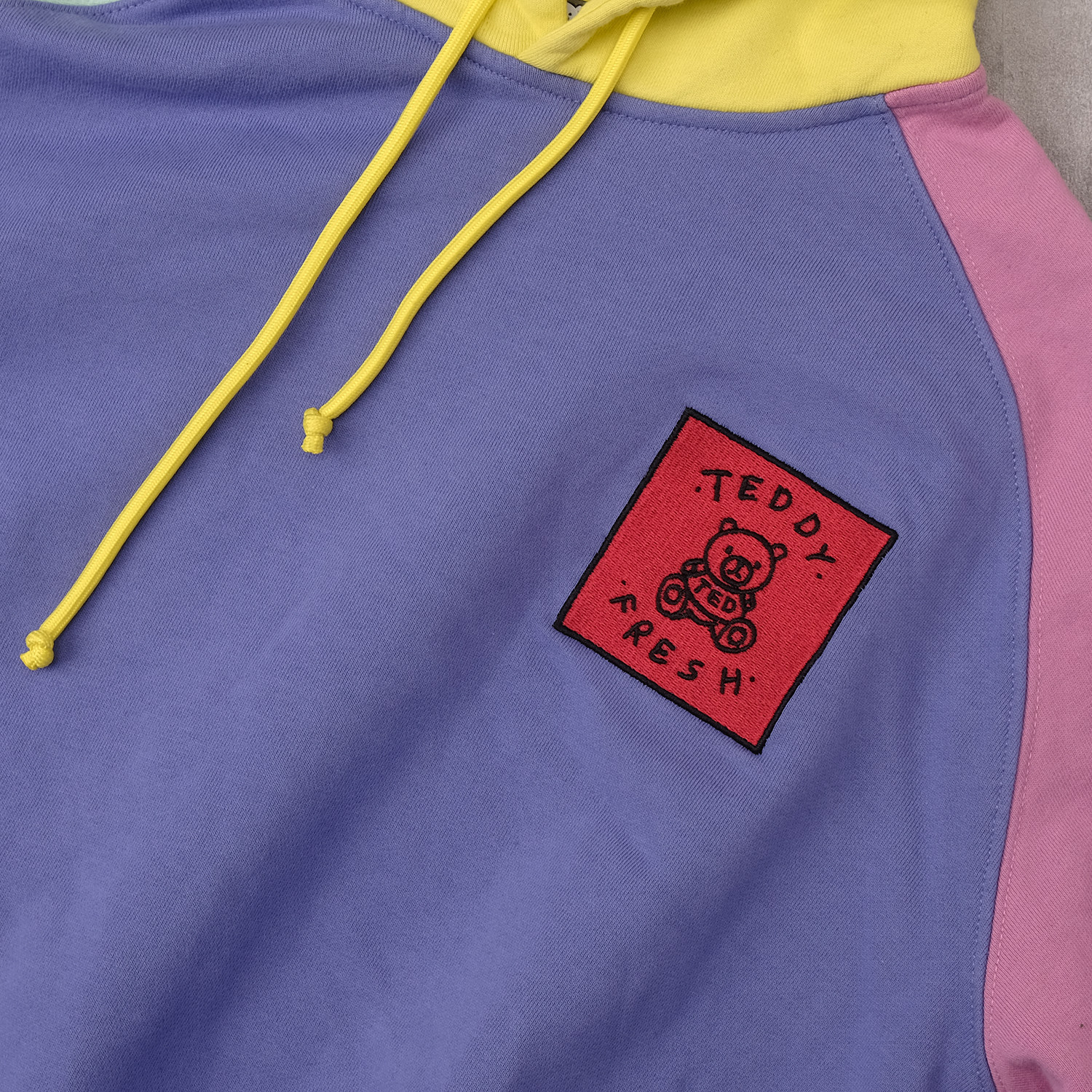 teddyfresh拼接拼色糖卫衣