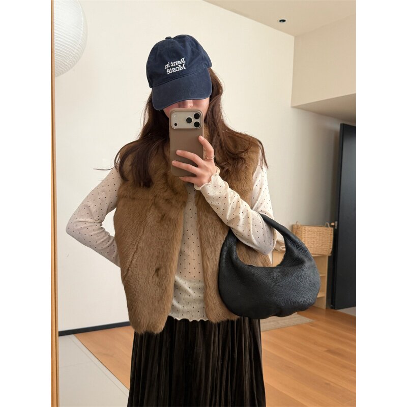 韩系兔毛立领马甲皮草女2026冬季新款显瘦保暖高级感短款背心外套