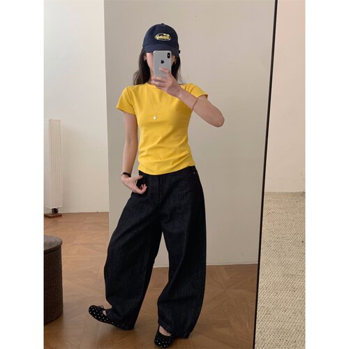 韩系休闲风弹力正肩短袖T恤女
