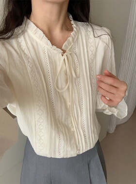 韩系休闲风显瘦v领长袖衬衫女2026春季新款通勤百搭简约纯色上衣