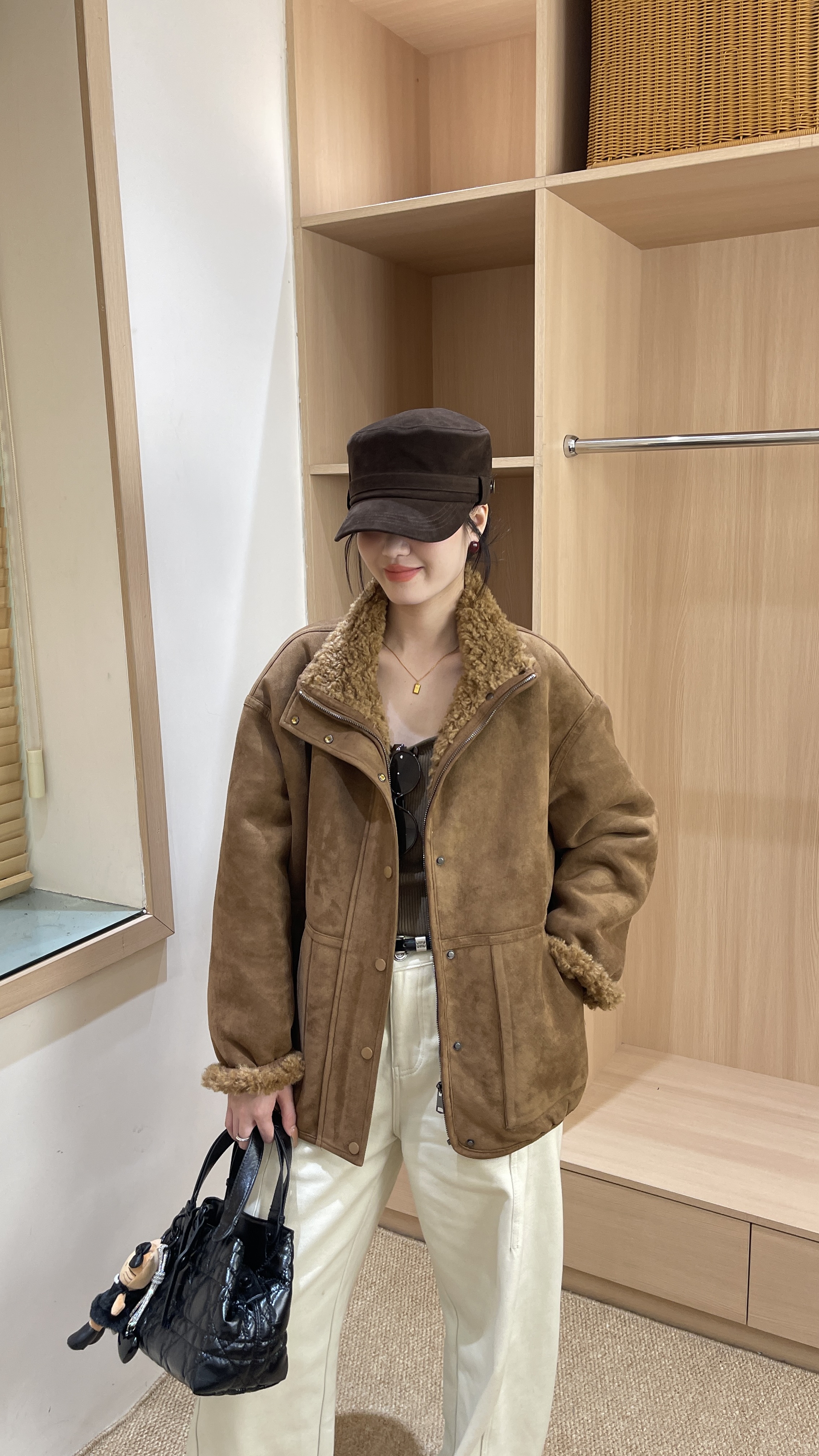 冬季新款韩版气质宽松显瘦加厚保暖皮毛一体复古外套女27666