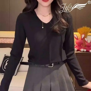 女春秋季 连帽打底衫 新款 气质净版 上衣 时尚 轻奢设计感韩系简约小衫