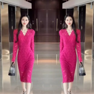 欧洲站高级感玫红色减龄蕾丝收腰名媛气质高级女士秋季包臀连衣裙