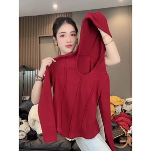 气质打底上衣 修身 新年红色明线U领连帽套头短卫衣女2026春季 新款