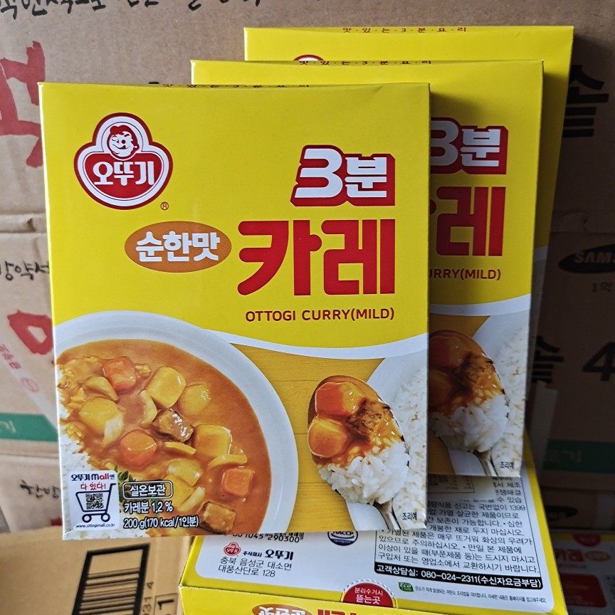 韩国进口不倒翁速食3分钟方便盖浇拌饭咖喱块200g米饭搭档原味