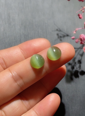 一对晶体玻璃体一线天粉绿色圆猫眼戒面 拼对镶嵌一对耳钉美美哒