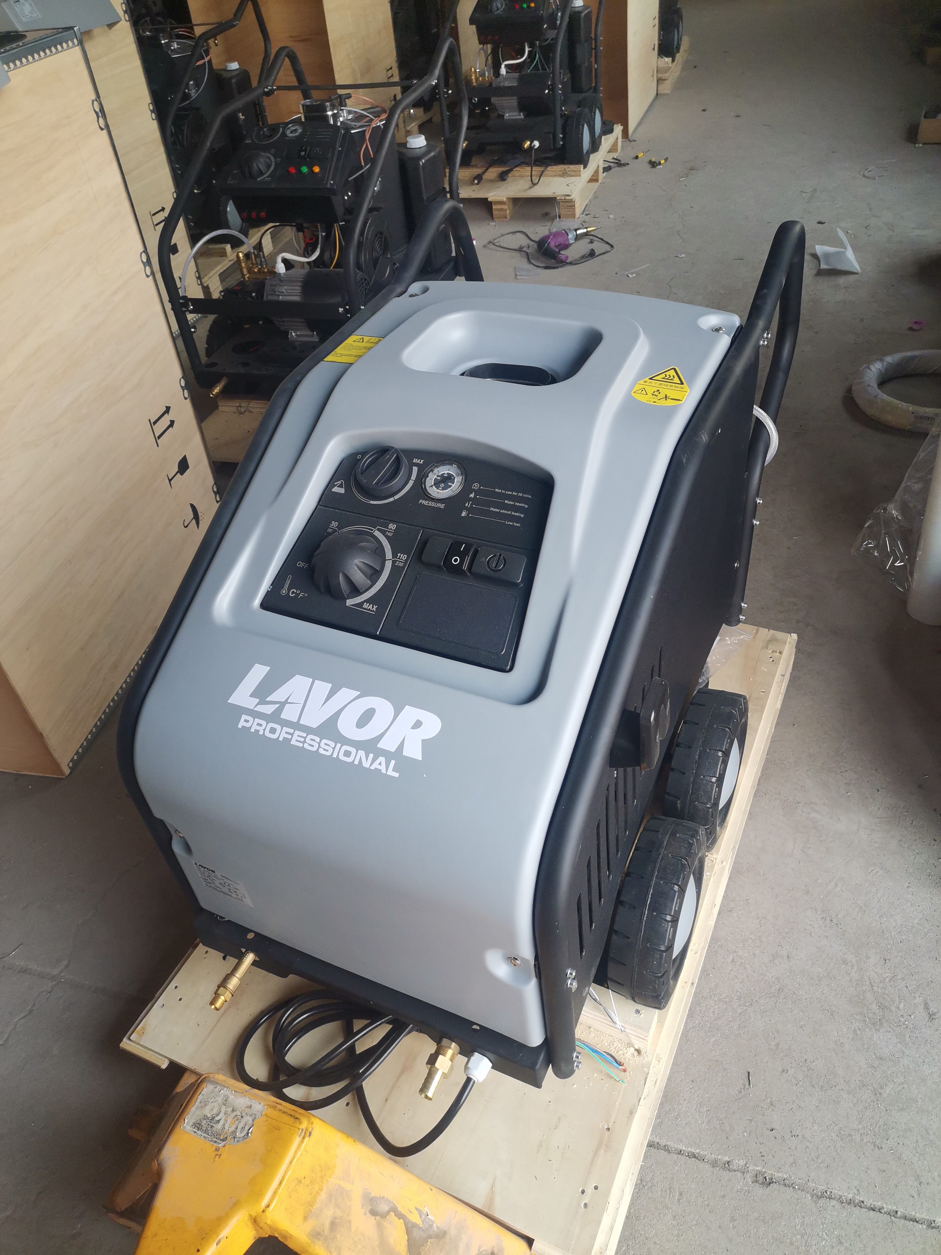 高温消毒冷热水高压清洗机