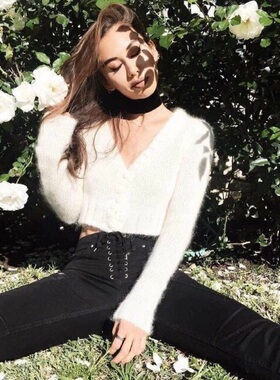 brandy melville高腰V领短款长袖毛茸茸开衫小个子毛绒外套正品