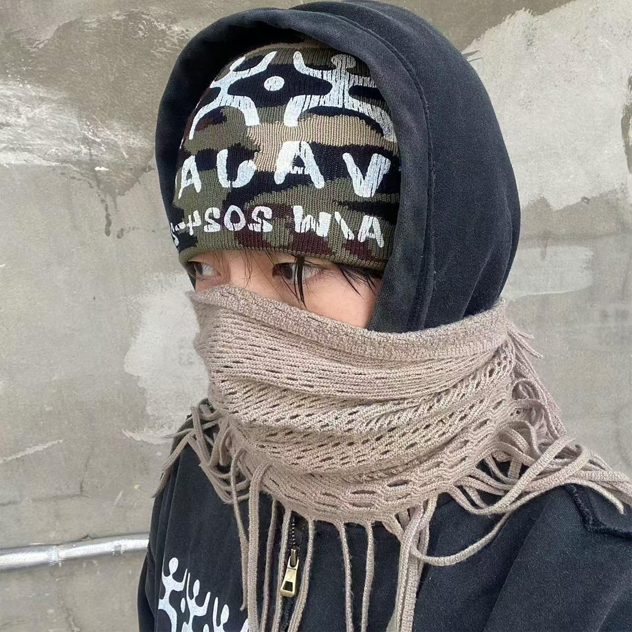 RubyDoll废土风头巾针织镂空围巾