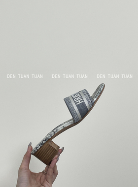 DENTUA 4/25 招牌款！闭眼入！24s新款满钻刺绣粗跟凉拖鞋 外穿女