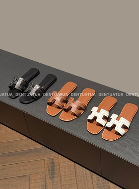 DENTUATUA 踩上这个风情夏天！25ss 拼色方头平底一字凉拖鞋 女