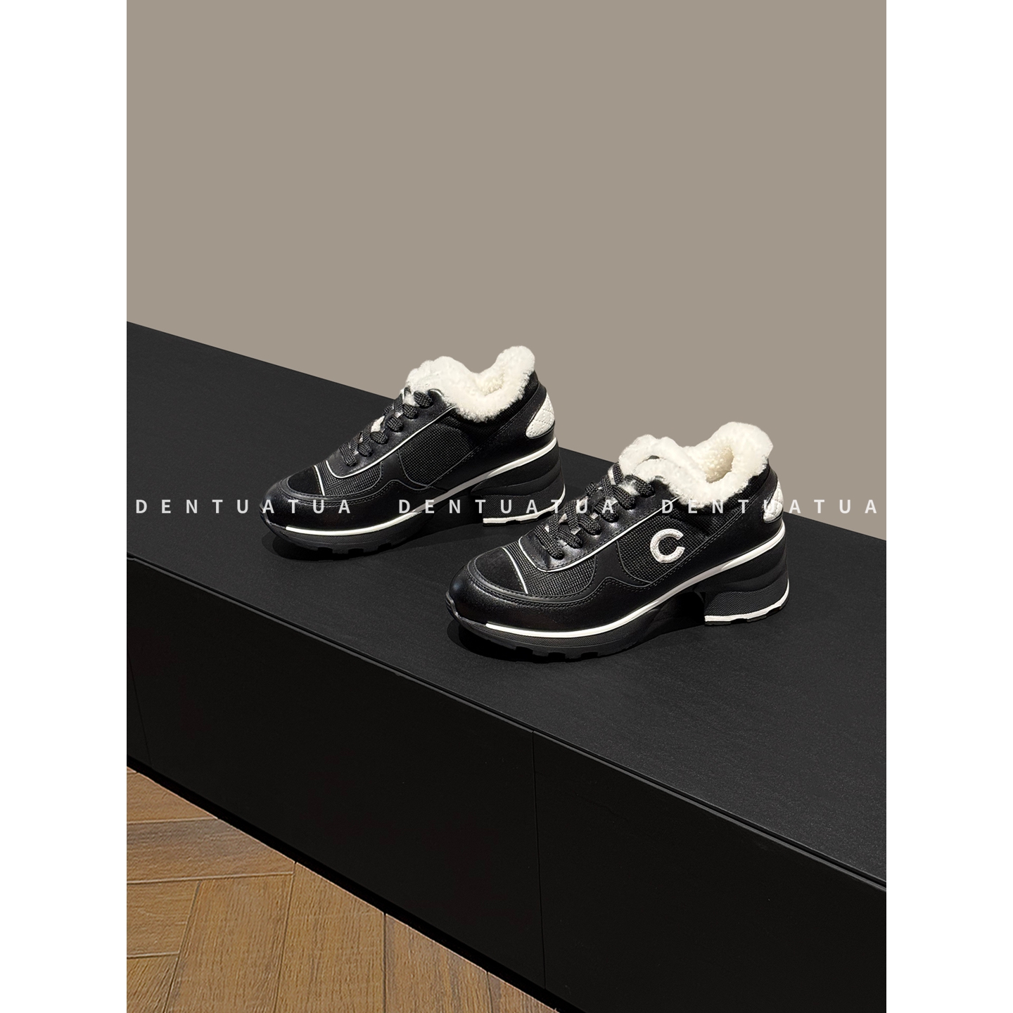 DENTUATUA  “气场保暖王”~25FW羊羔毛字母刺绣休闲运动老爹鞋女