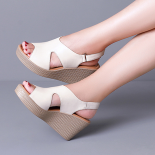 轻便厚底罗马高跟百搭软底鱼嘴鞋 夏季 女2025新款 里外全皮坡跟凉鞋