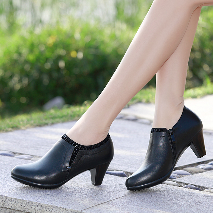 春秋真皮加绒深口单鞋粗跟圆头