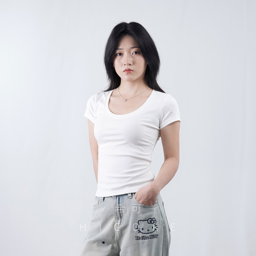 基础款纯棉U领正肩短袖t恤女夏季