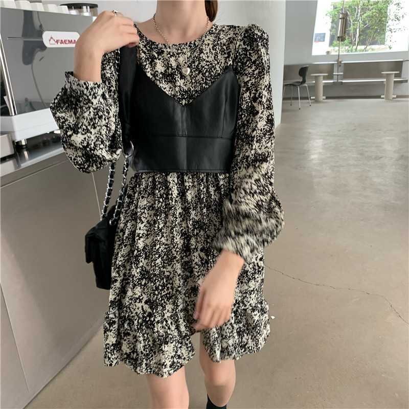 Real price! Korean autumn Leather Sling + Floral Dress
