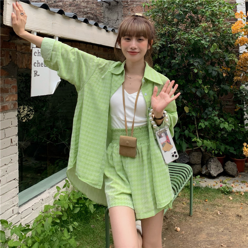 Real shot! Real price! Korean summer new thousand bird check shorts + loose sunscreen long sleeve shirt suit