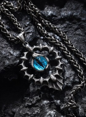 恶魔之眼男士水滴钛钢高街风吊坠