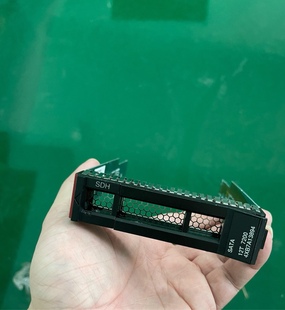 650ST558服务器2.5转3.5硬盘转换托架支架子 590 联想SR158 SR550