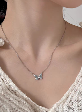 简约甜美蝴蝶结项链女生轻奢精美颈链小众设计感百搭通勤锁骨链潮