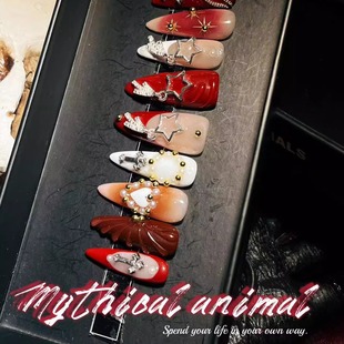 克罗地亚之心！欧美款宫廷风轻奢美甲红色手绘十字架白色法式高级