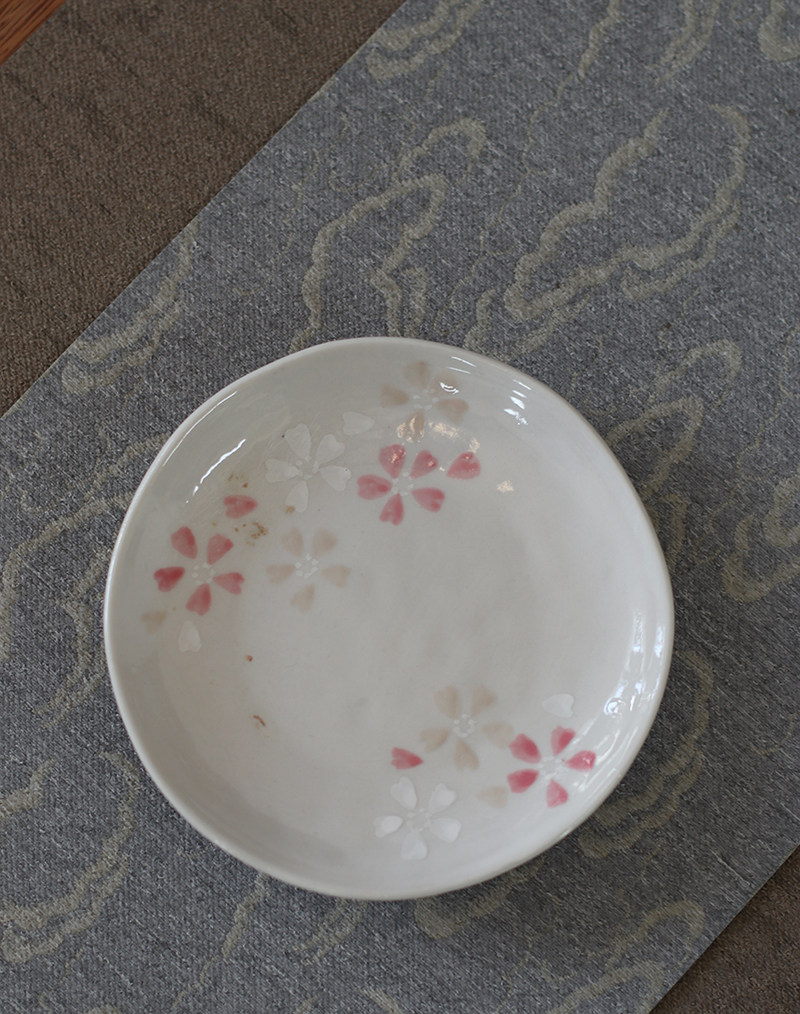 出口陶瓷餐具日本手工手绘小清新日式和风 碟 调味碟点心碟小樱花