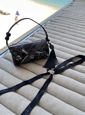 ATELIERSO 25SS KARAT克拉棋盘真丝牛皮笔筒包