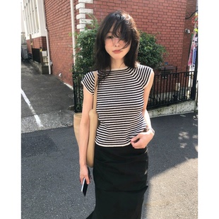 t恤女 陆续 baby酱25夏韩国De rest氛围感显瘦条纹小飞袖 针织短袖