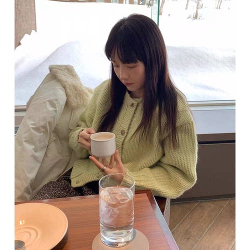 现！LEROBE美娜家26秋冬新款复古甜美毛衣宽松慵懒针织开衫外套女
