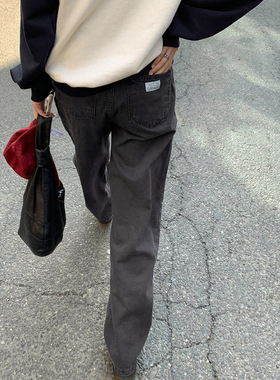 秒发！碳灰色牛仔裤2025年秋冬韩国东大门复古通勤高腰直筒长裤女