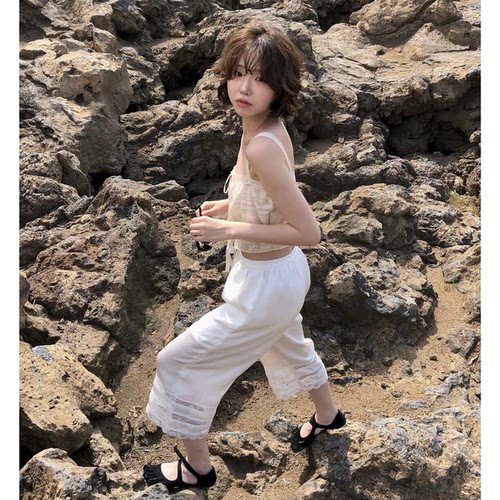 areyou蕾丝拼接缎面七分裤女韩国2026夏季新款宽松休闲白色长裤子