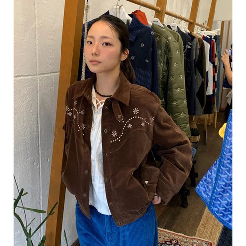 现！FRI*UR花纹刺绣翻领夹克2026秋季新款韩国设计师复古短外套女
