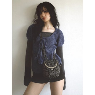 女韩国春新款 针织衫 badble含羊毛圆领叠穿上衣 毛球系带短袖 秒发