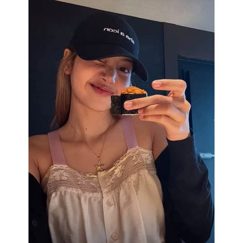 秒发！lisa同款蕾丝拼接吊带韩国2026夏季新款系带蝴蝶结背心女