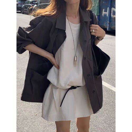 现！韩国OUNCE26秋款单排扣工装外套夹克+纯色背心连衣裙两件套女