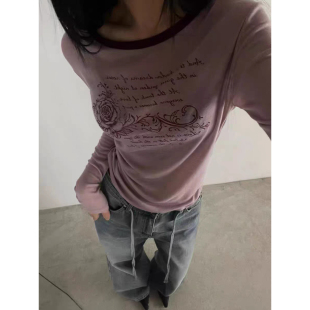 上衣女 韩国百搭圆领拼色长袖 复古字母花朵印花T恤2026早春季 新款