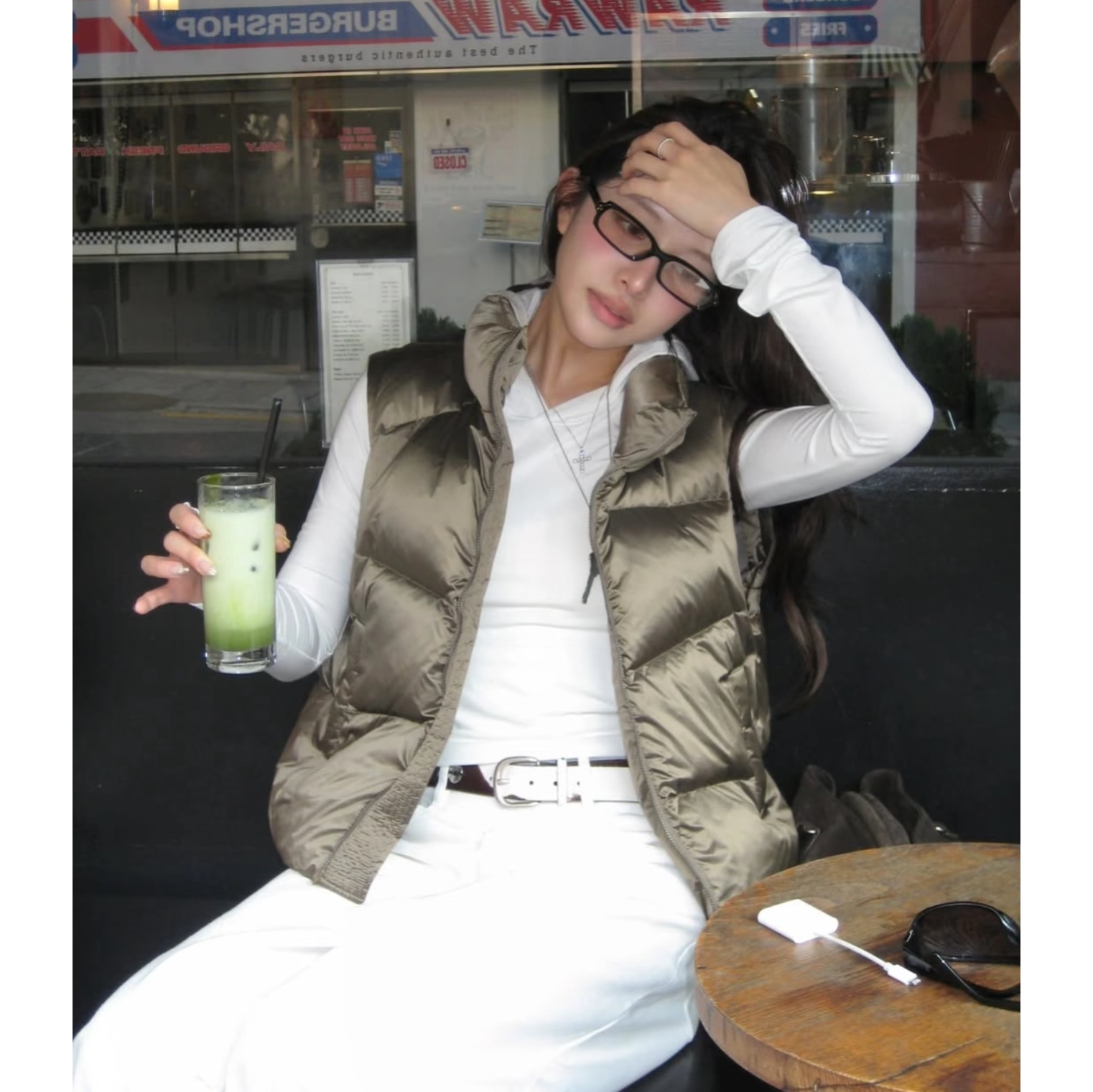 陆续！宁艺卓同款90鸭绒羽绒服韩国25冬新款ma*inkim立领马甲背心