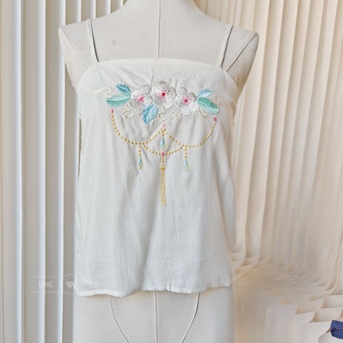 【聆家】汉服内搭~重工刺绣柔软小吊带上衣6色入0.080kg两件包邮