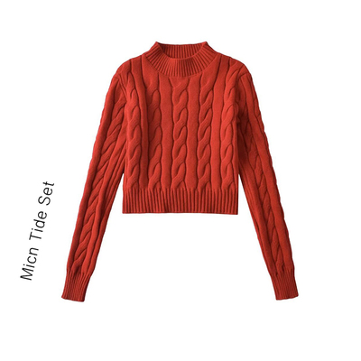 经典半高领针织麻花毛衣女