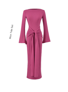 费洛伊德正玫红色一字肩多穿法连衣裙休闲风通勤喇叭袖显瘦长裙子