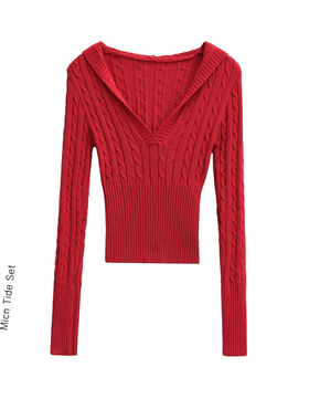 红色连帽v领麻花毛衣女秋季收腰内搭本命新年针织打底衫短款上衣