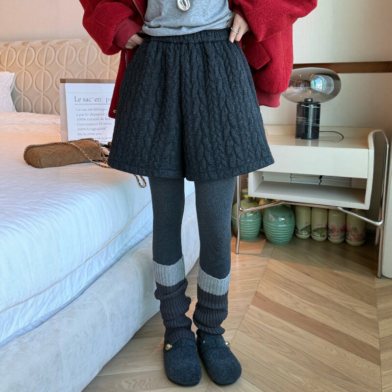 韩系复古麻花纹短裤女2025冬季新