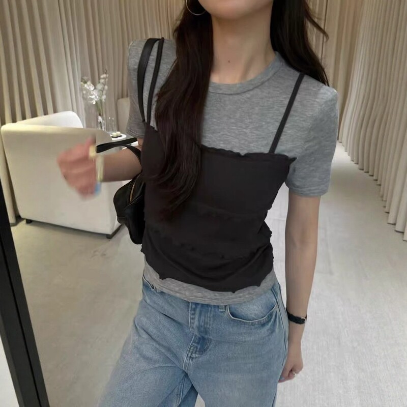 假两件吊带拼接木耳边正肩短袖t恤女2026夏季新款修身显瘦上衣潮