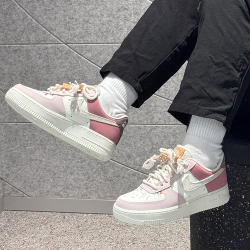耐克/Nike Air Force 1 粉白运动透气休闲低帮板鞋 IB8874-111