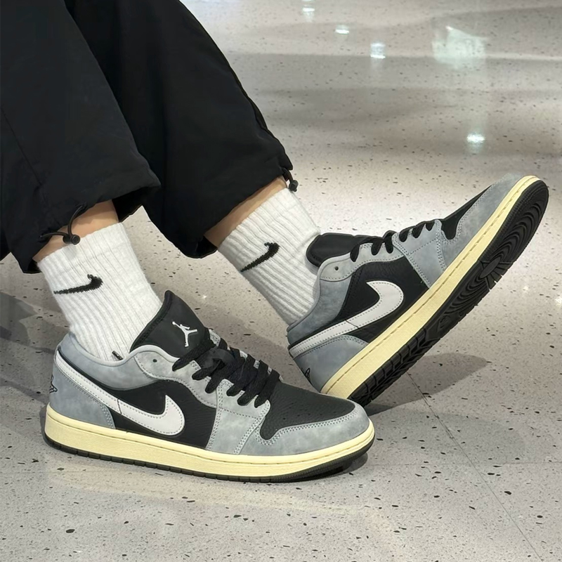 耐克/Nike Air Jordan 1 Low SE 黑灰低帮复古篮球鞋 HQ2010-012