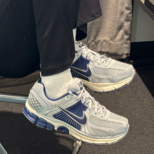 耐克/Nike  Zoom Vomero 5蓝灰低帮缓震运动男子休闲鞋FB9149-003