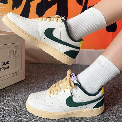 耐克/Nike Court Vision 帆白绿男子百搭低帮复古板鞋 FD0320-133